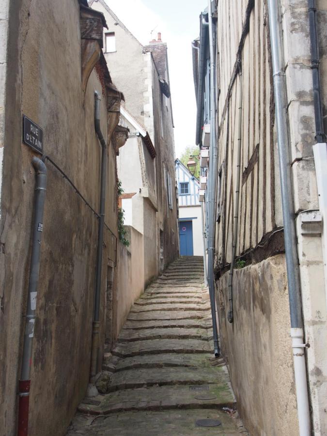 Le Mont Brenn Lägenhet Auxerre Exteriör bild