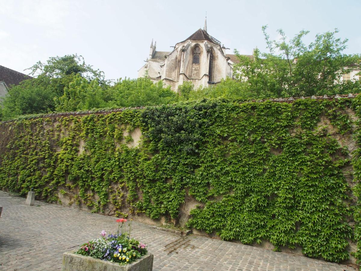Le Mont Brenn Lägenhet Auxerre Exteriör bild